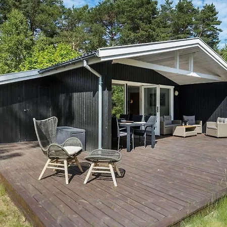 1421-aakirkeby-poseregardsvejen-4 Vester Somarken
