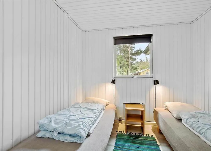 Tatil Evi 1421-aakirkeby-poseregardsvejen-4 *