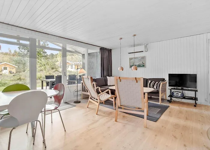 1421-aakirkeby-poseregardsvejen-4 Vester Somarken