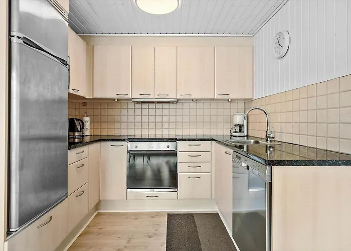 1421-aakirkeby-poseregardsvejen-4